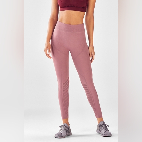 Fabletics High Waisted SculptKnit Openwork 7/8 Leggings, Color Charisma Size XS - Picture 1 of 16